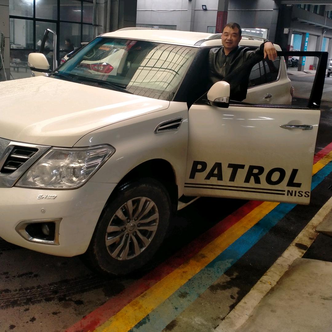 二手车陈林 + 寄卖行