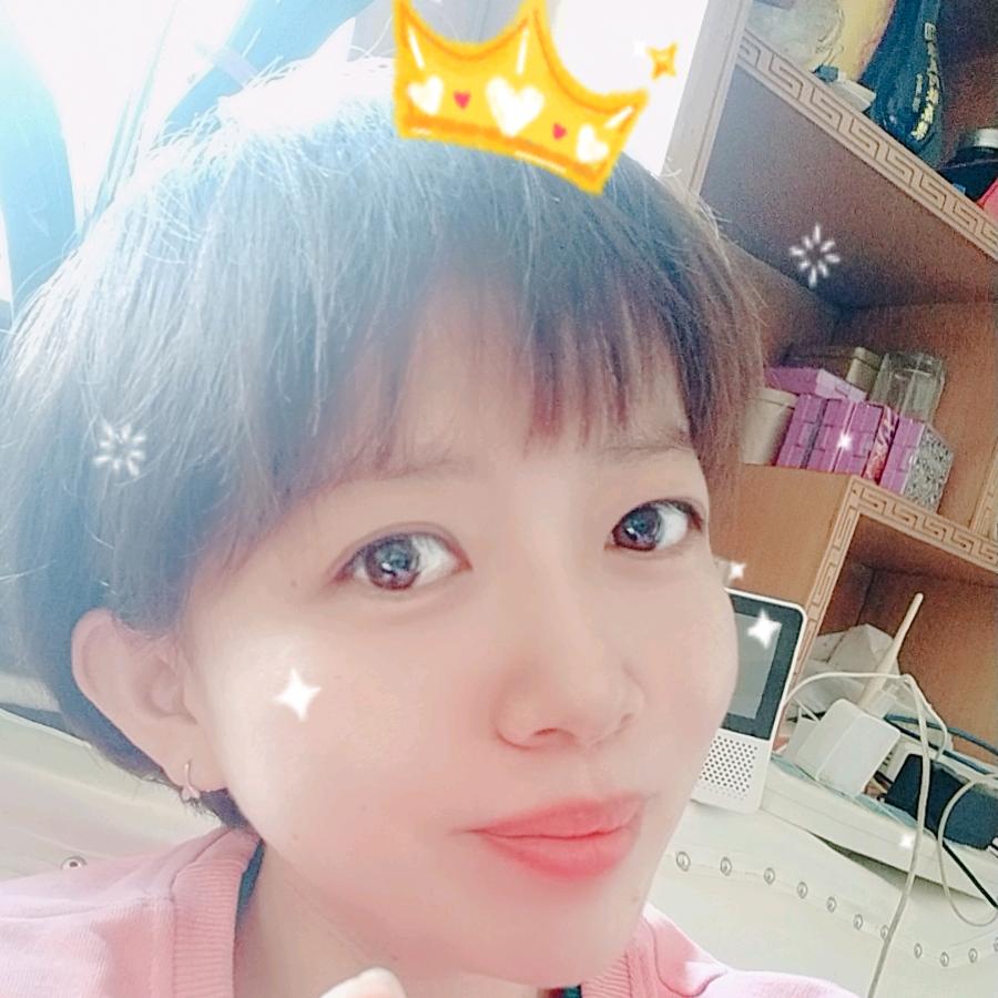 小萌🎈