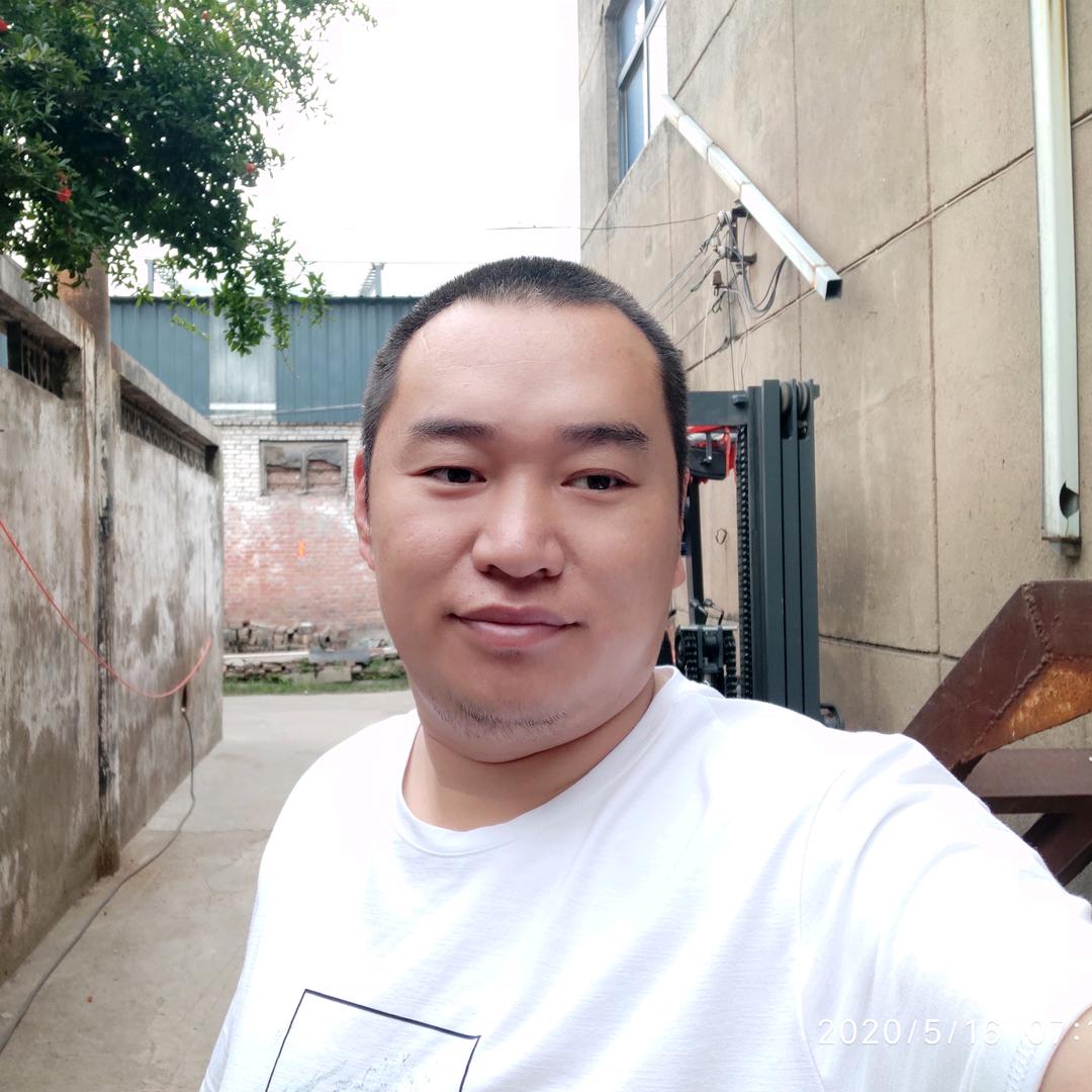 新密叉车出租3-20吨闯世搬运