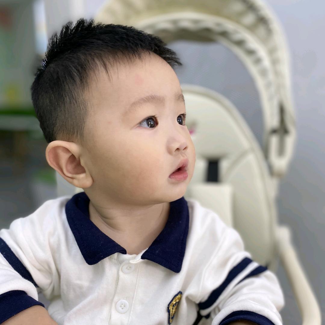 睿睿睿宝。
