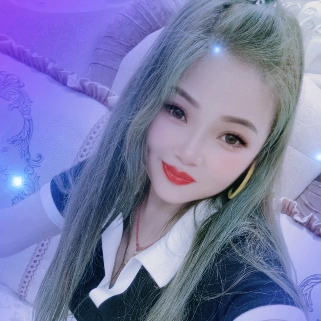 爱美的小天使…🌹🌹