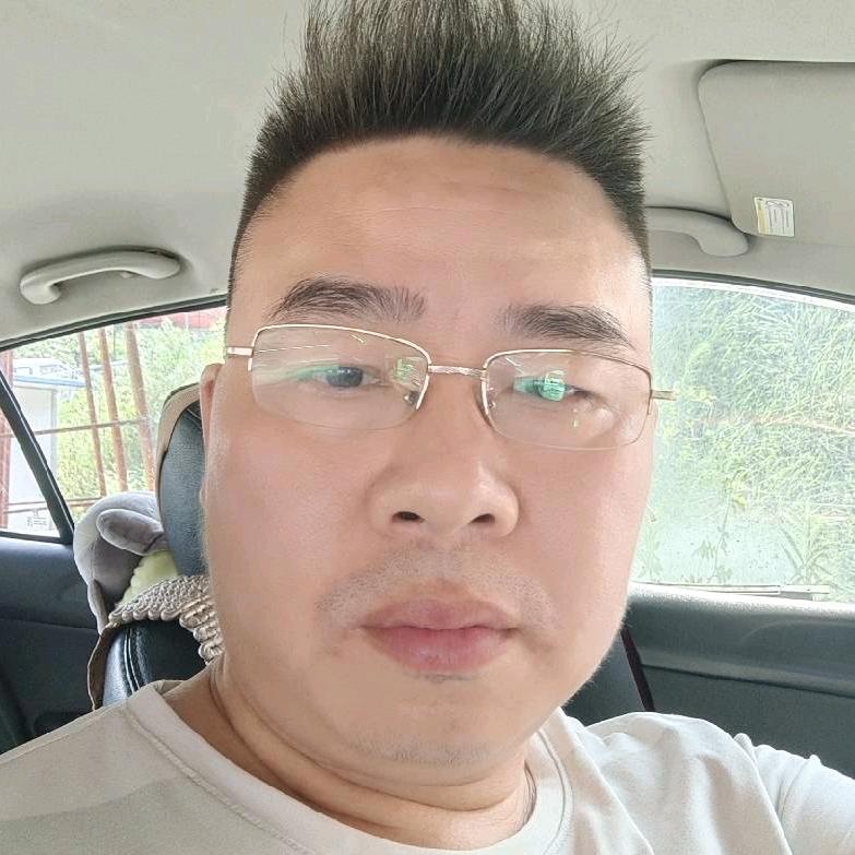 贵阳登哥二手车批发