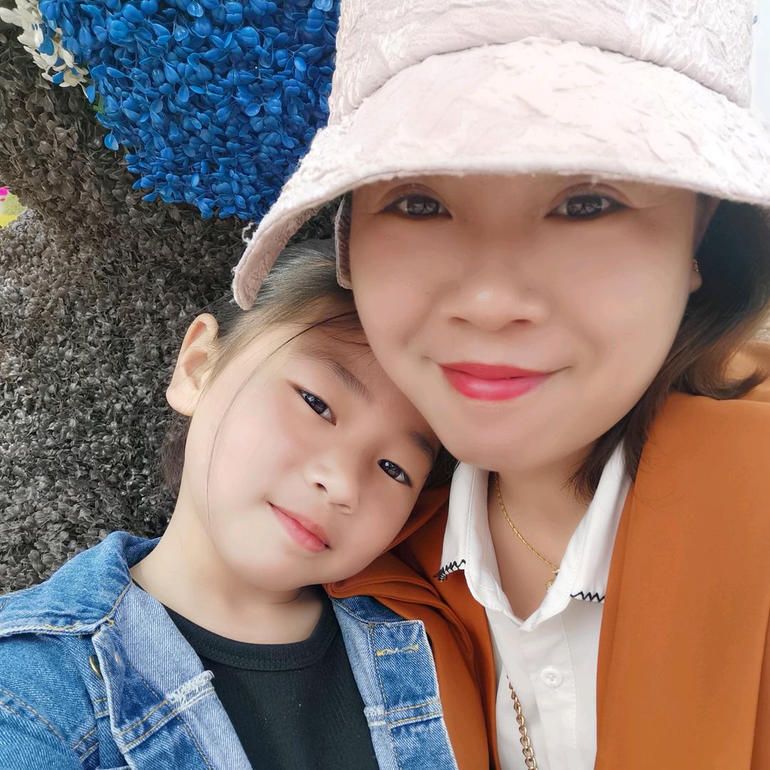 女小厨也爱美（刘店宴会厅欢迎新老客户光临