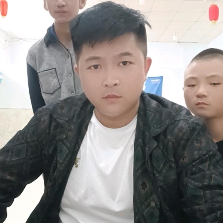 五大万（老板）