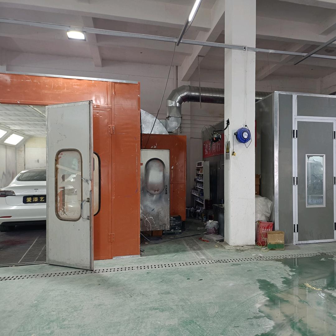 爱漆艺钣喷中心、何朋