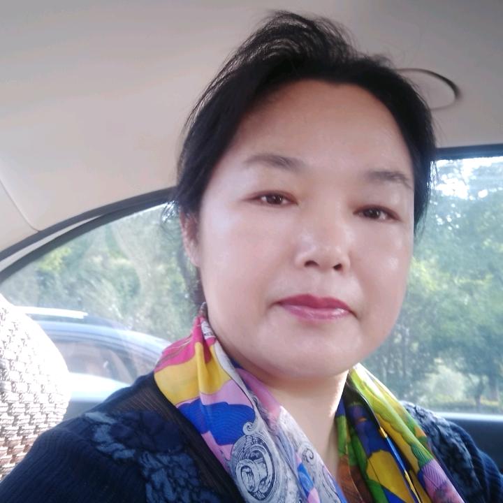 御妃燕时装设计工作室