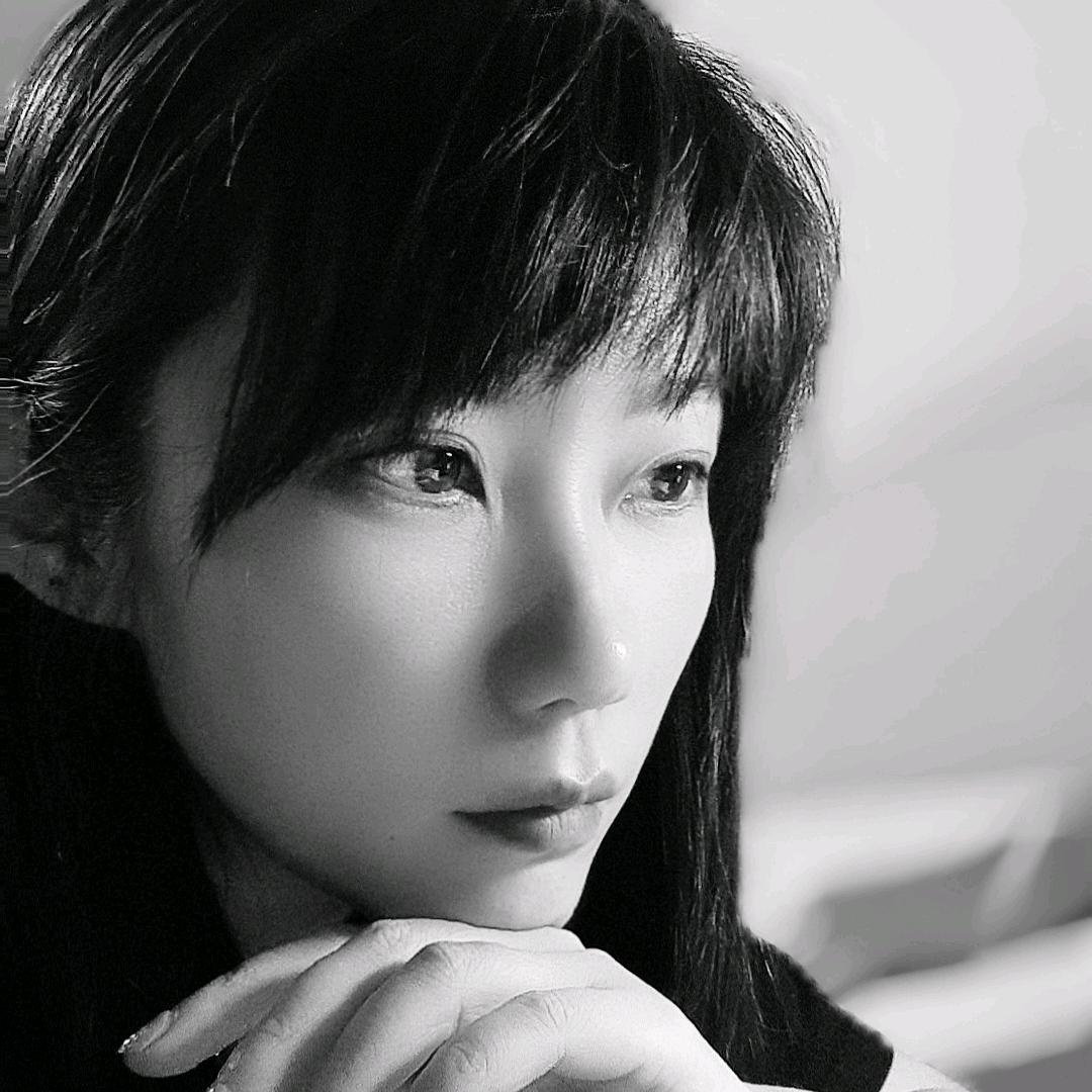 郗贝贝