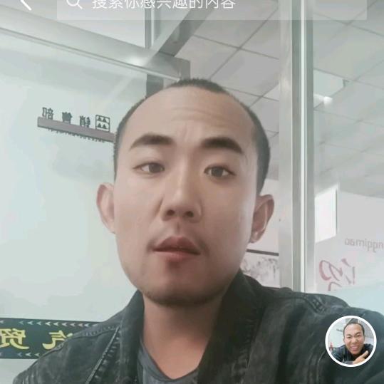 闫志贺（牵引车半挂车销售）