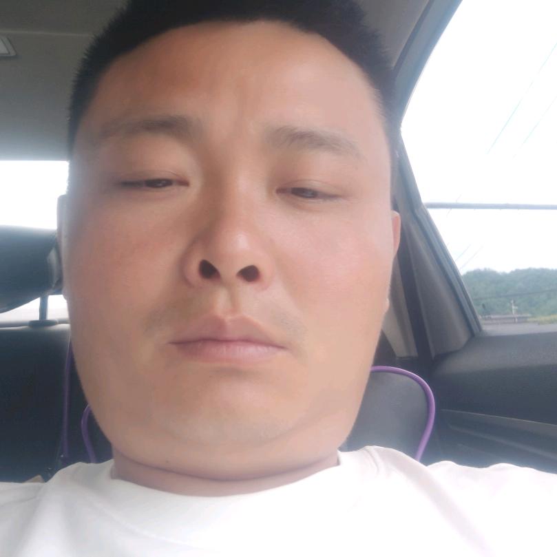二哥是有故事的人
