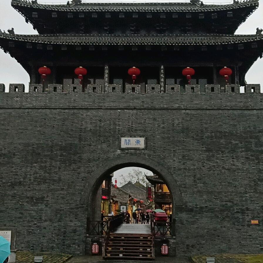 小王