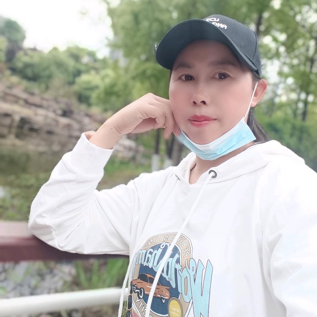 温暖自己💓