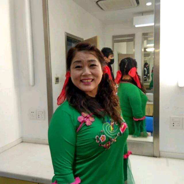 南京霞姐艺术团团长（首播）