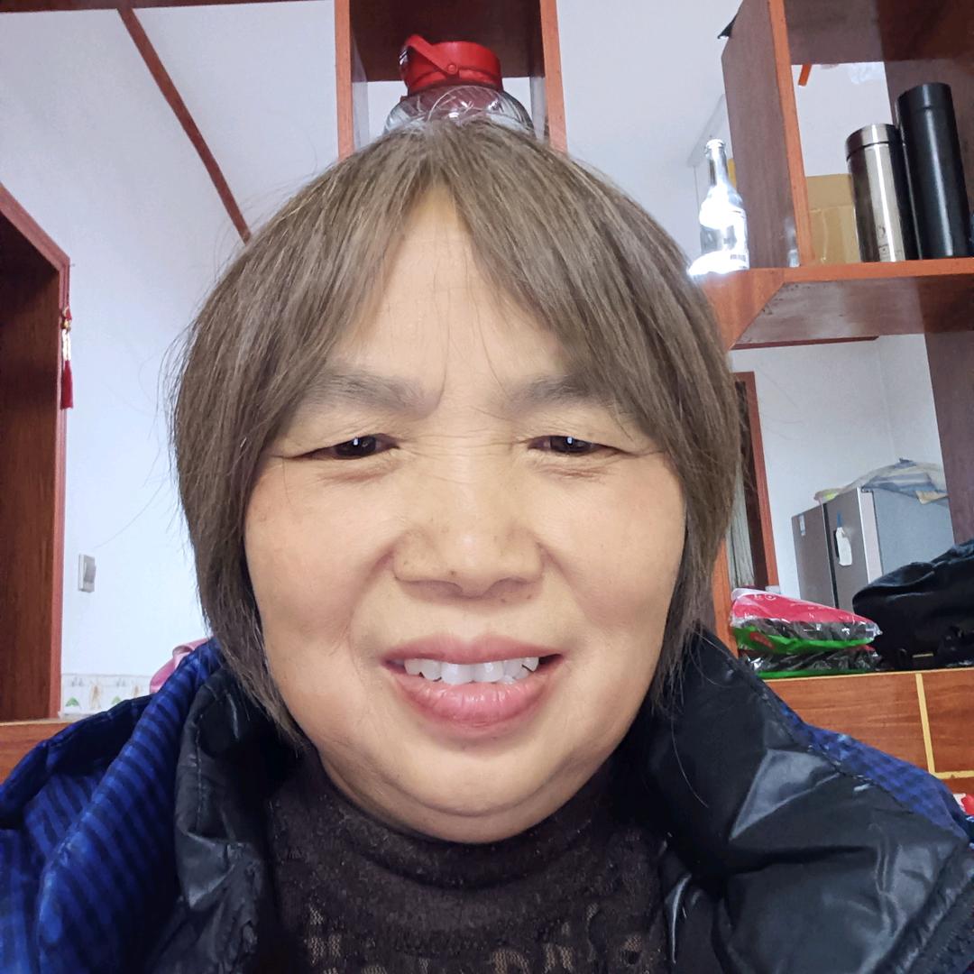 飞霞