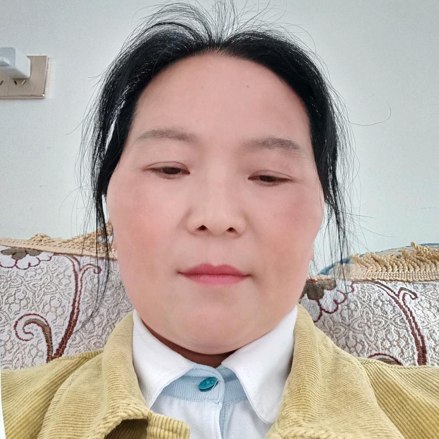 何姐