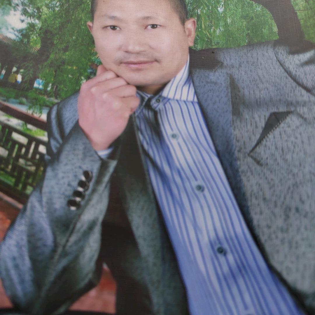 胜伦