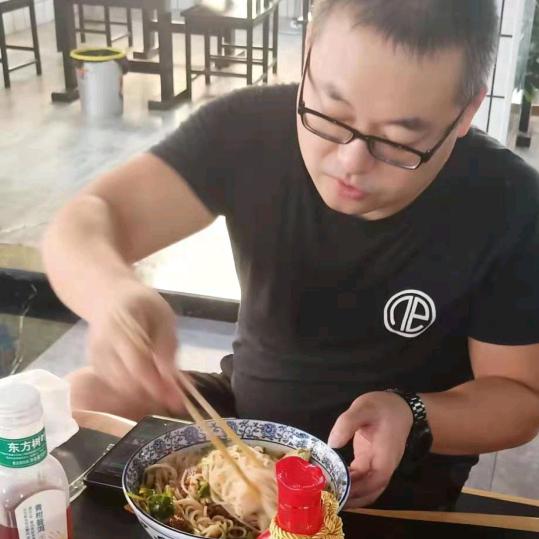 卟箜鋆