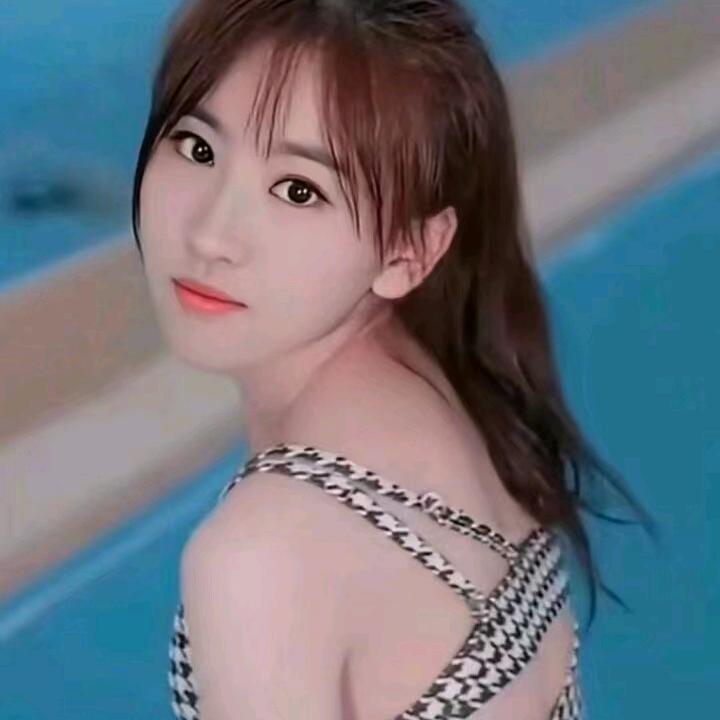 王
