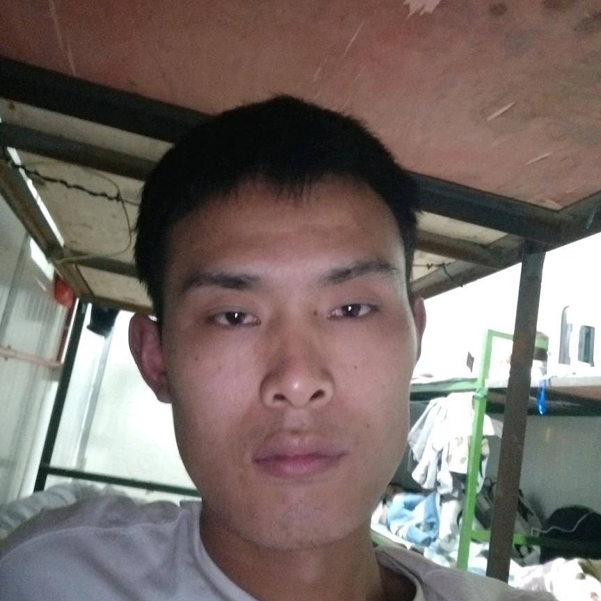 阿龙