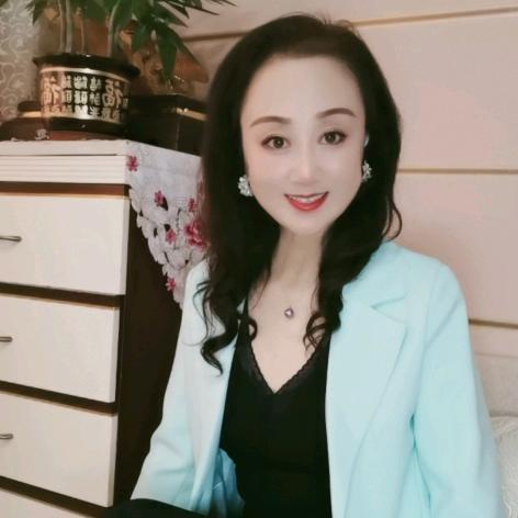 莉姐微胖穿搭