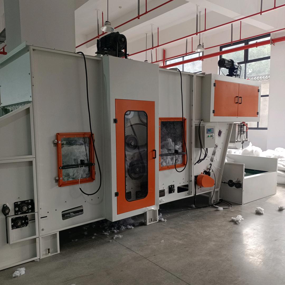 常熟市柯莱森无纺机械！