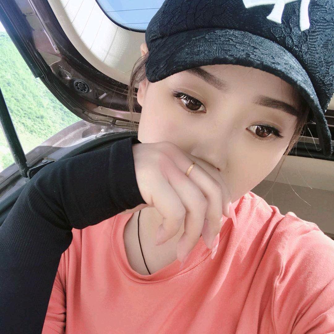 素衣白裙👄