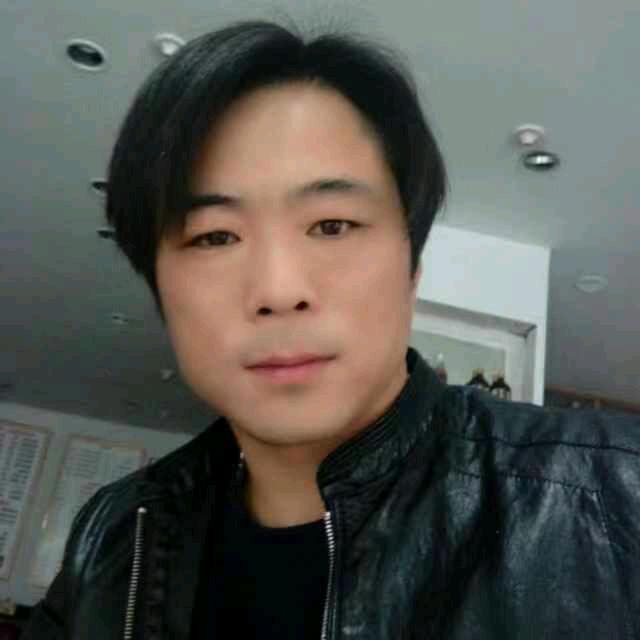 红叶蜂情（育种场）叶孟宇