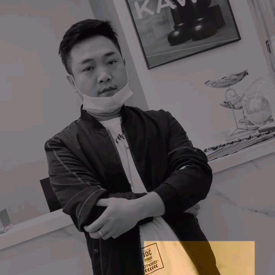 1+1美发—阿云
