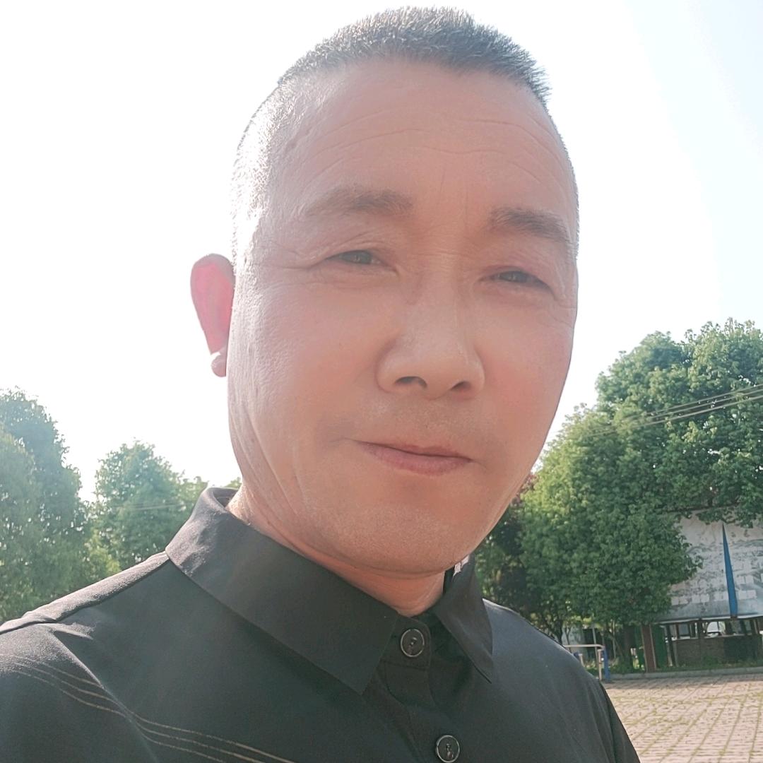 铁骨铮铮