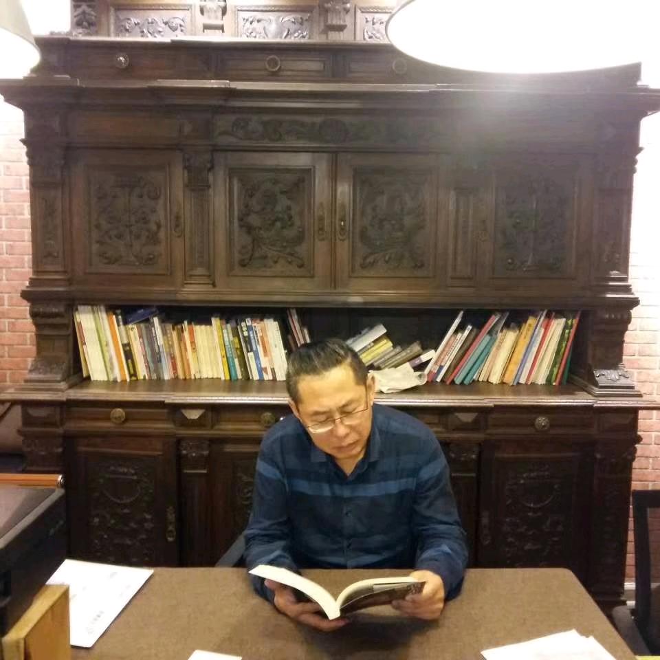 爱玉石的小老头（玉石哥）（民间反腐斗士）