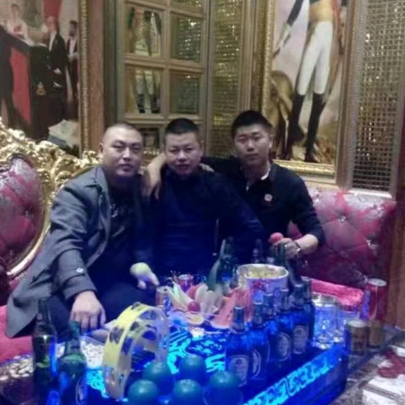 伟少