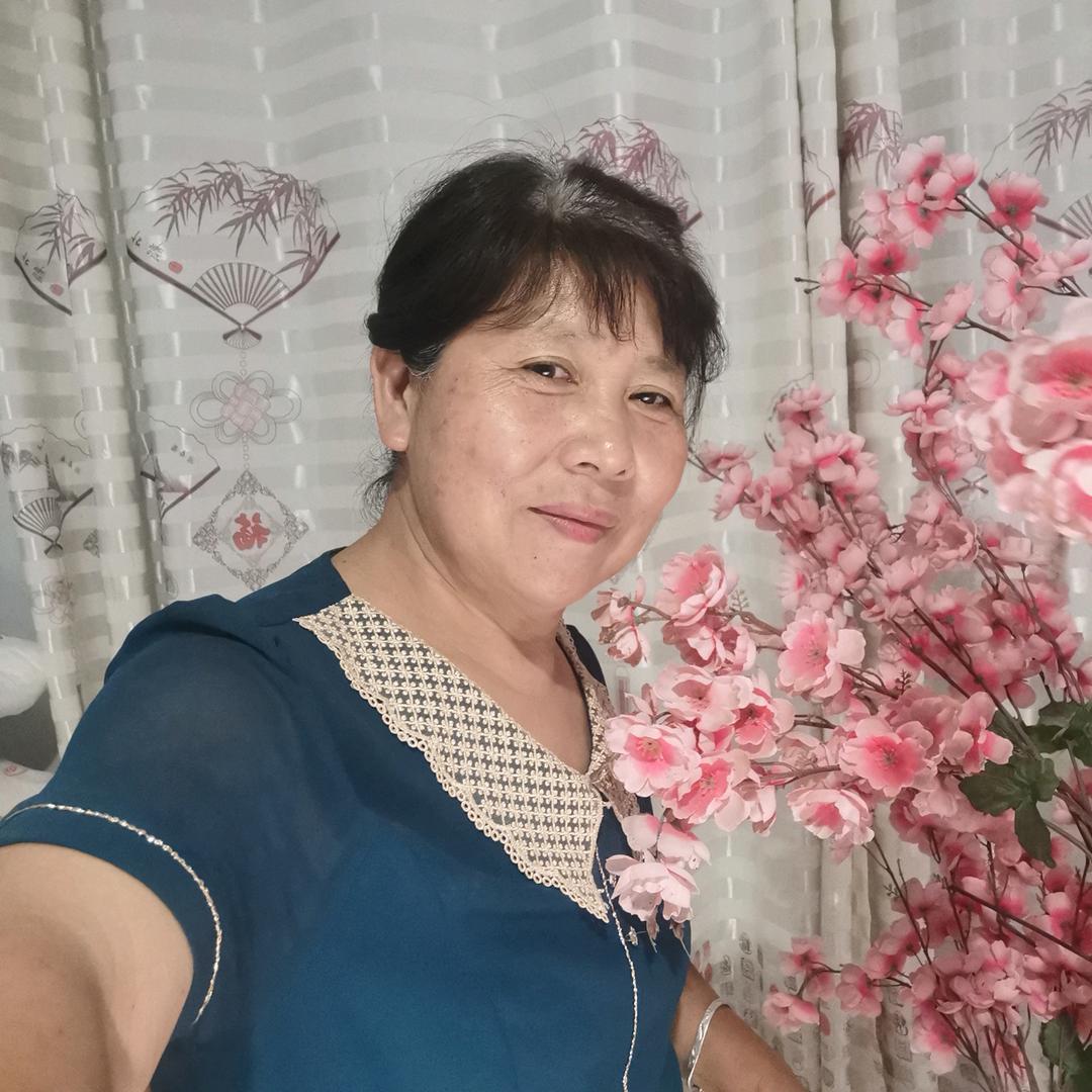 梅姐，((下午，1点10分，))开播。