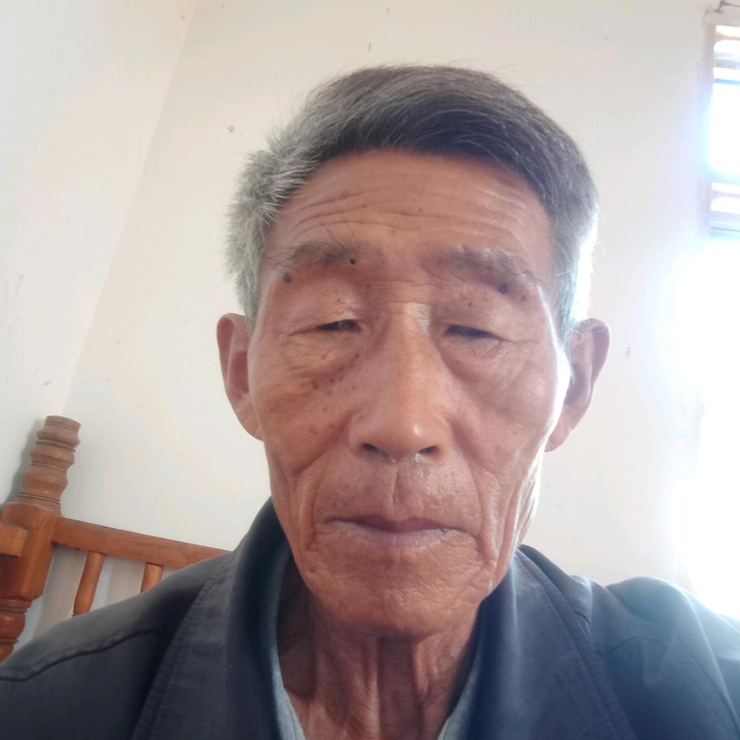 耄年人(82岁