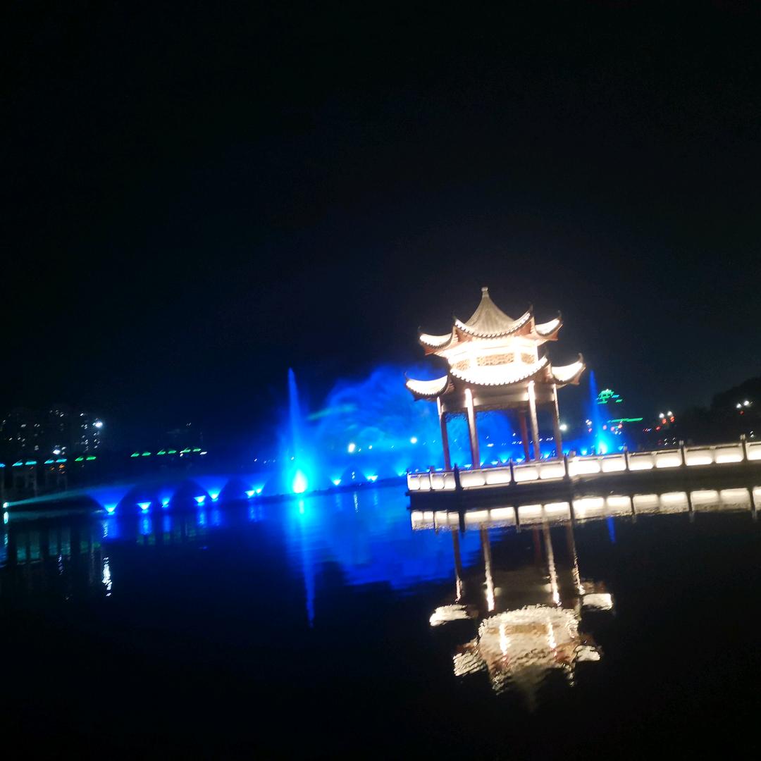 ﻬ唐三少