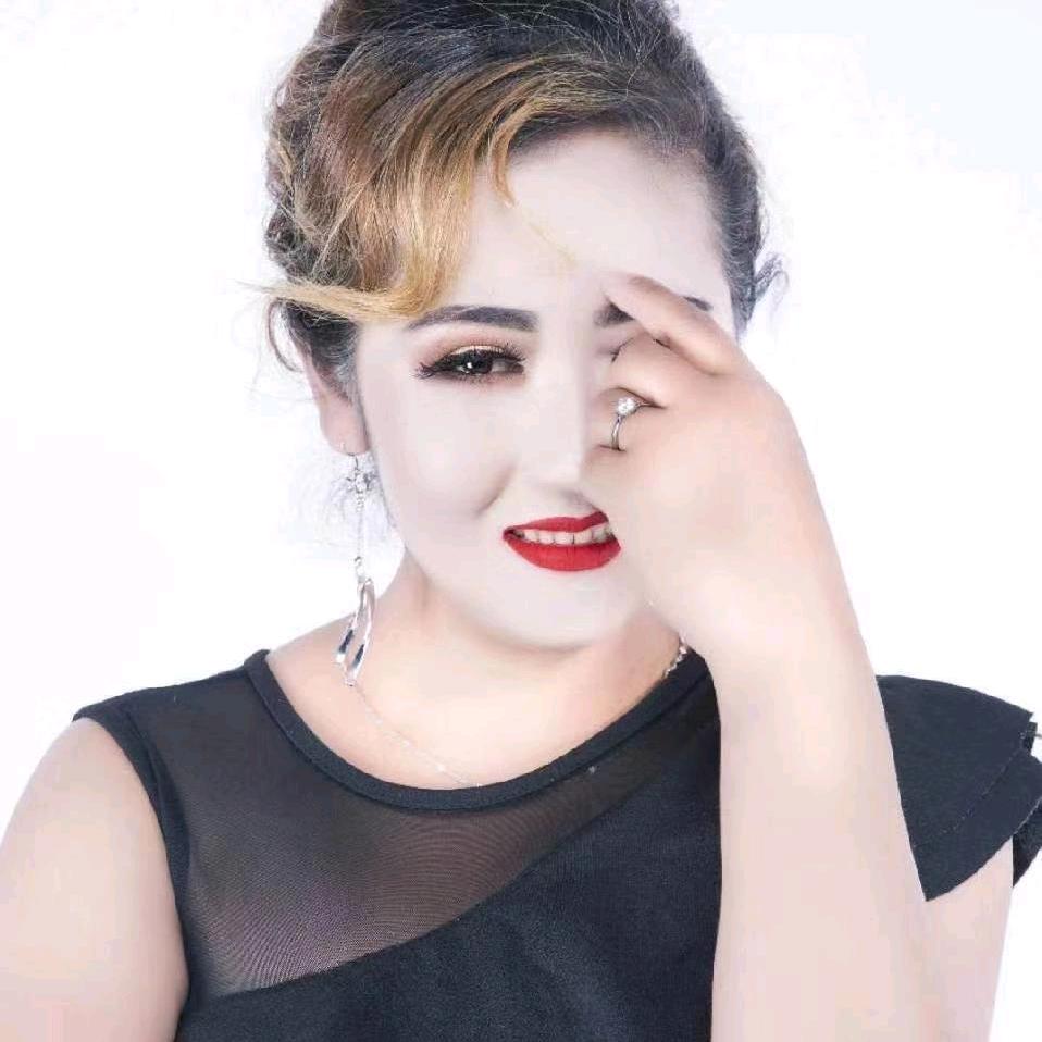 古丽