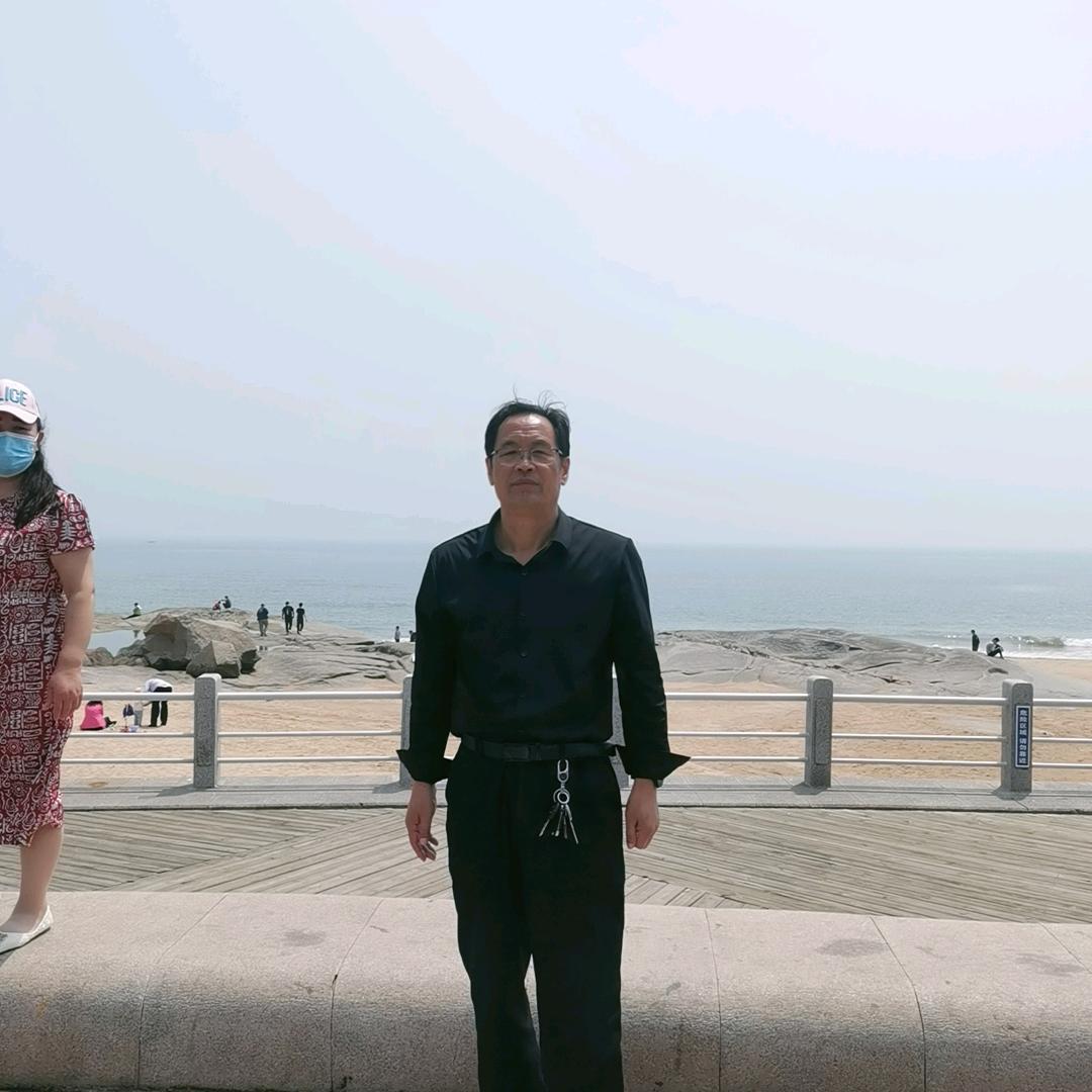 发光的金子