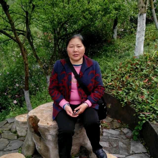 陈姐.