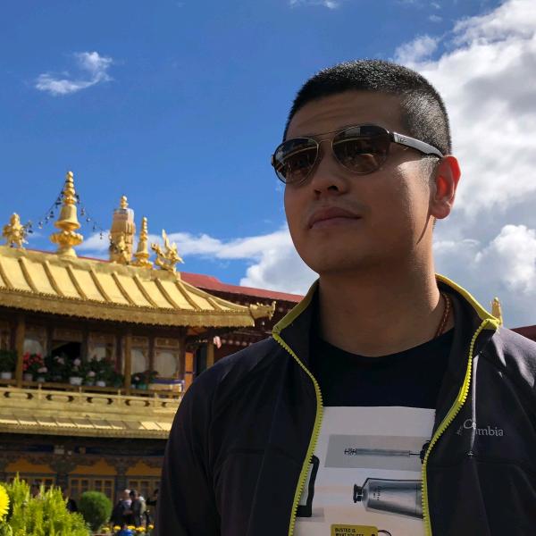 焦亮—铸就焦点.点亮人生！