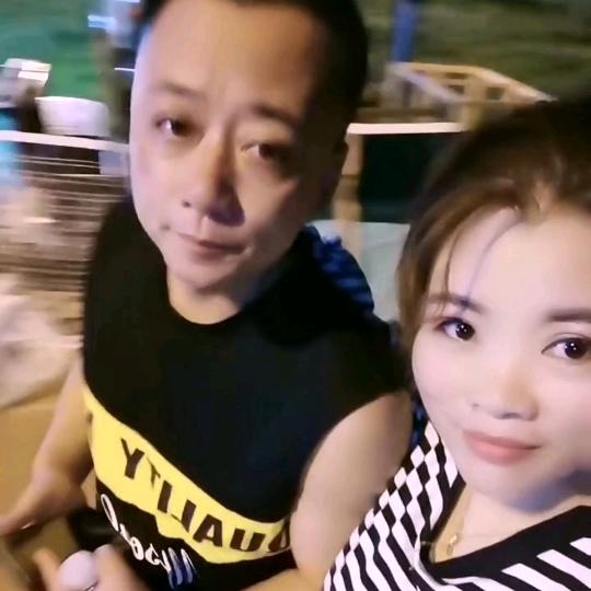 小马哥爱唱歌