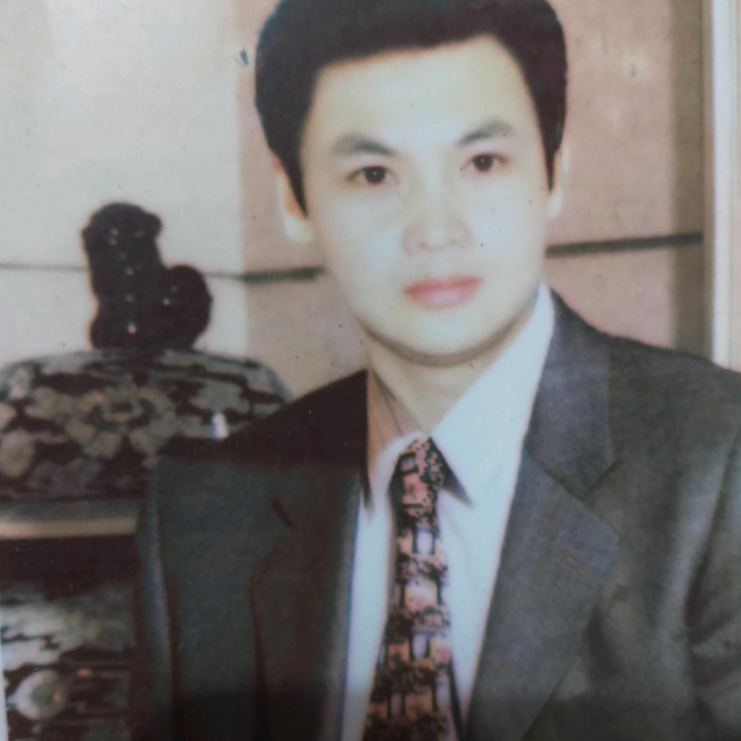 坡峨美的店（家私，装璜）