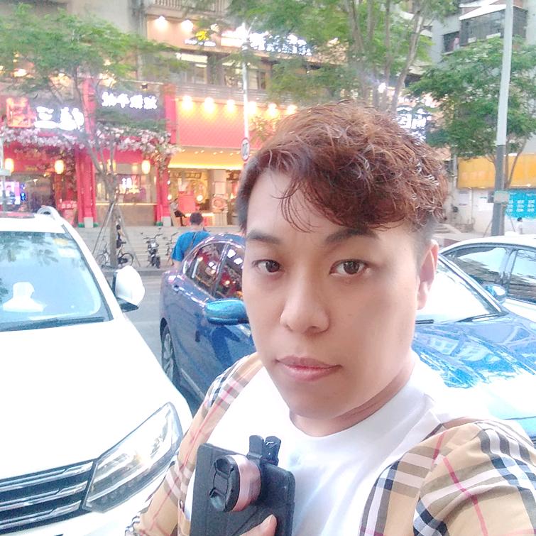 香港小哥伟文