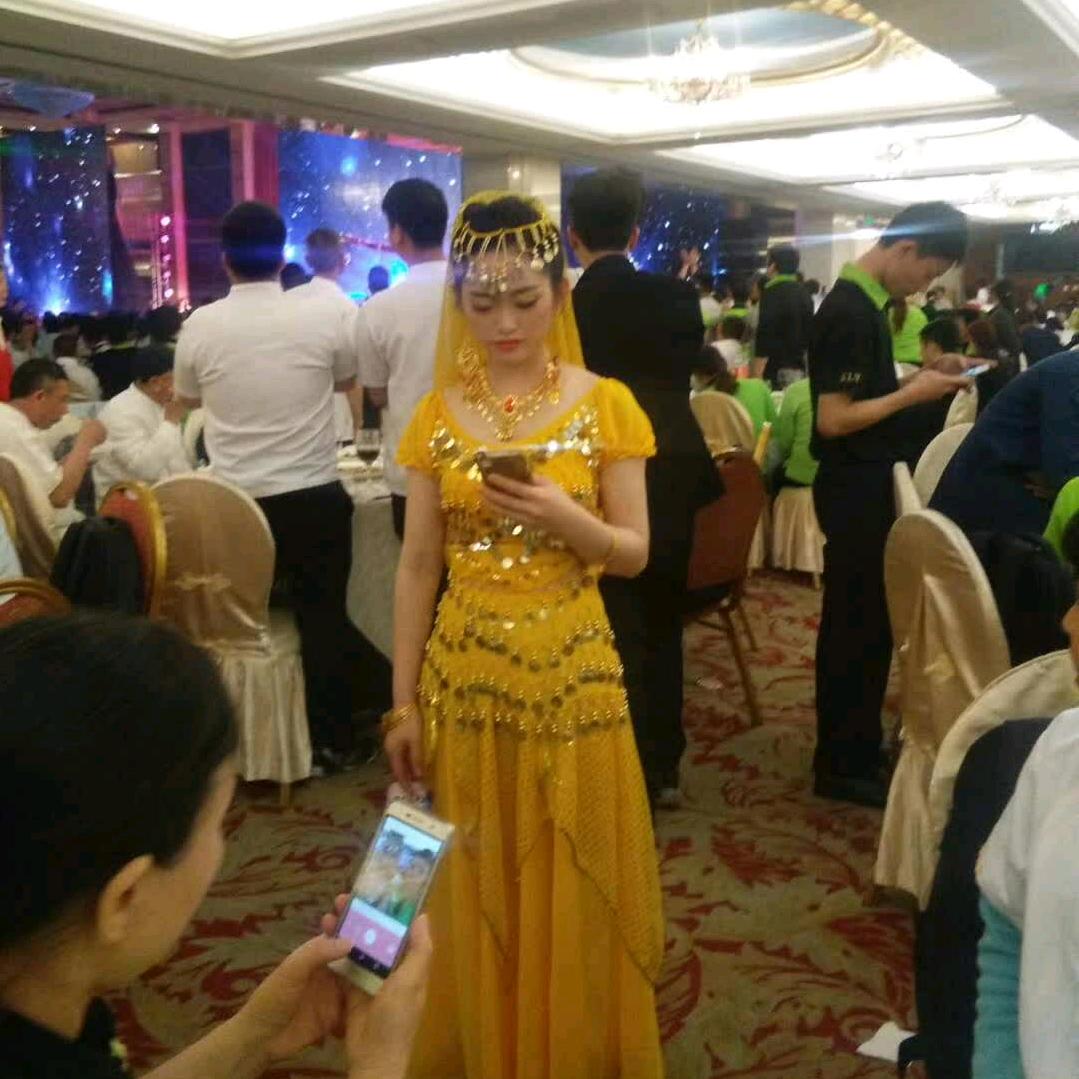 山青水秀鸟语花香