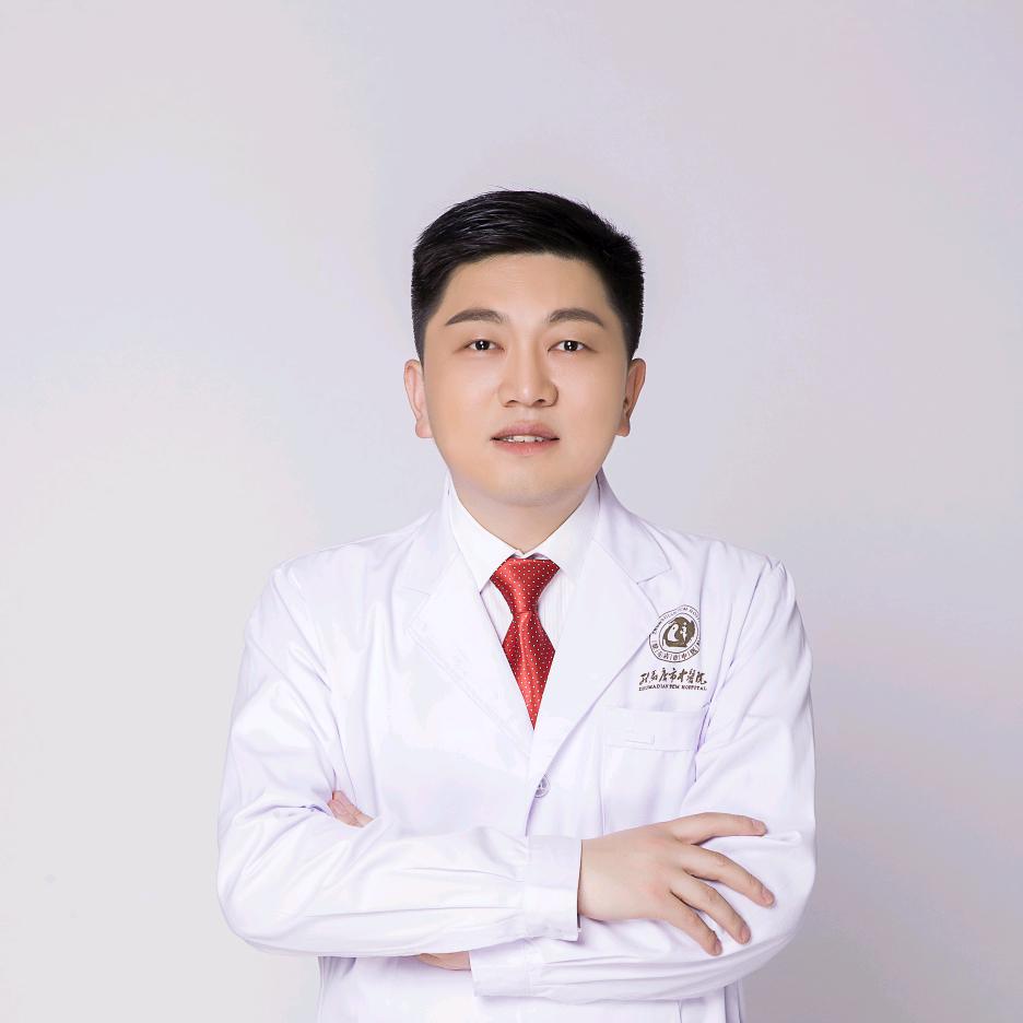 儿保医生林丛助生长