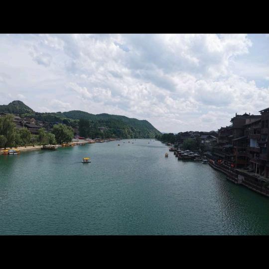 彩 虹 糖