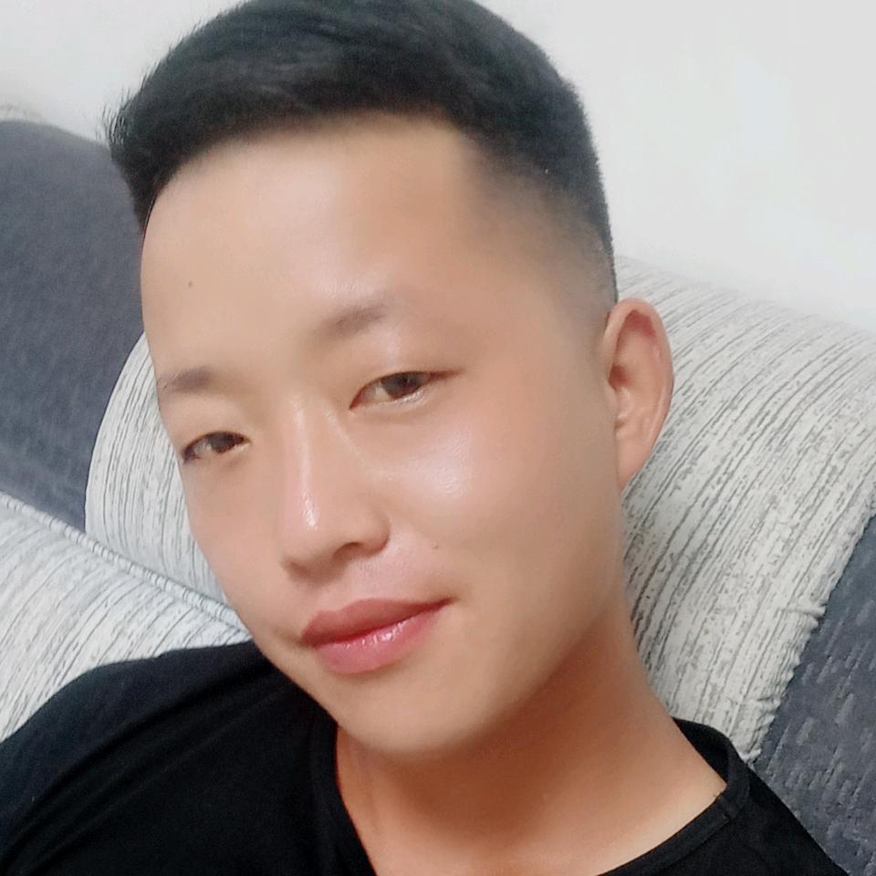 张满（三少精品水果）