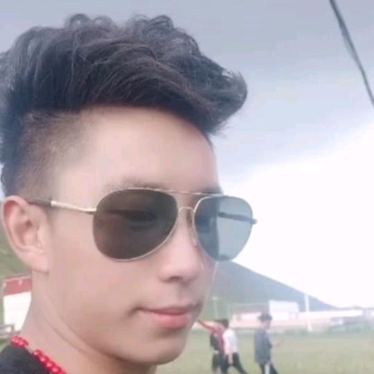 其王尼王马