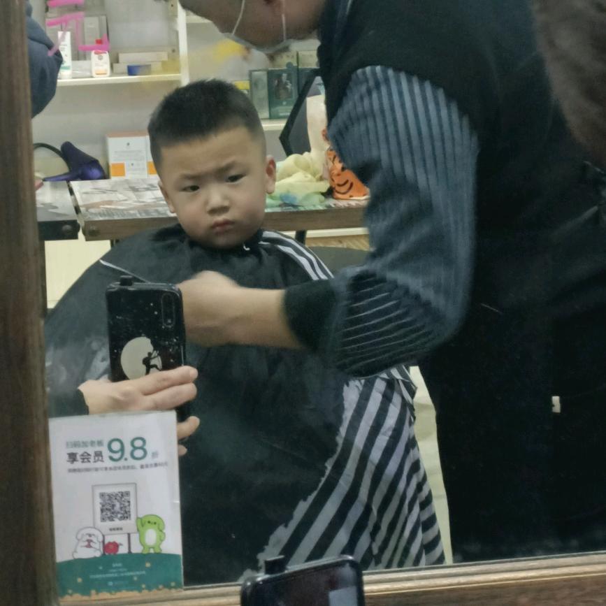 遇事不决，可问利群