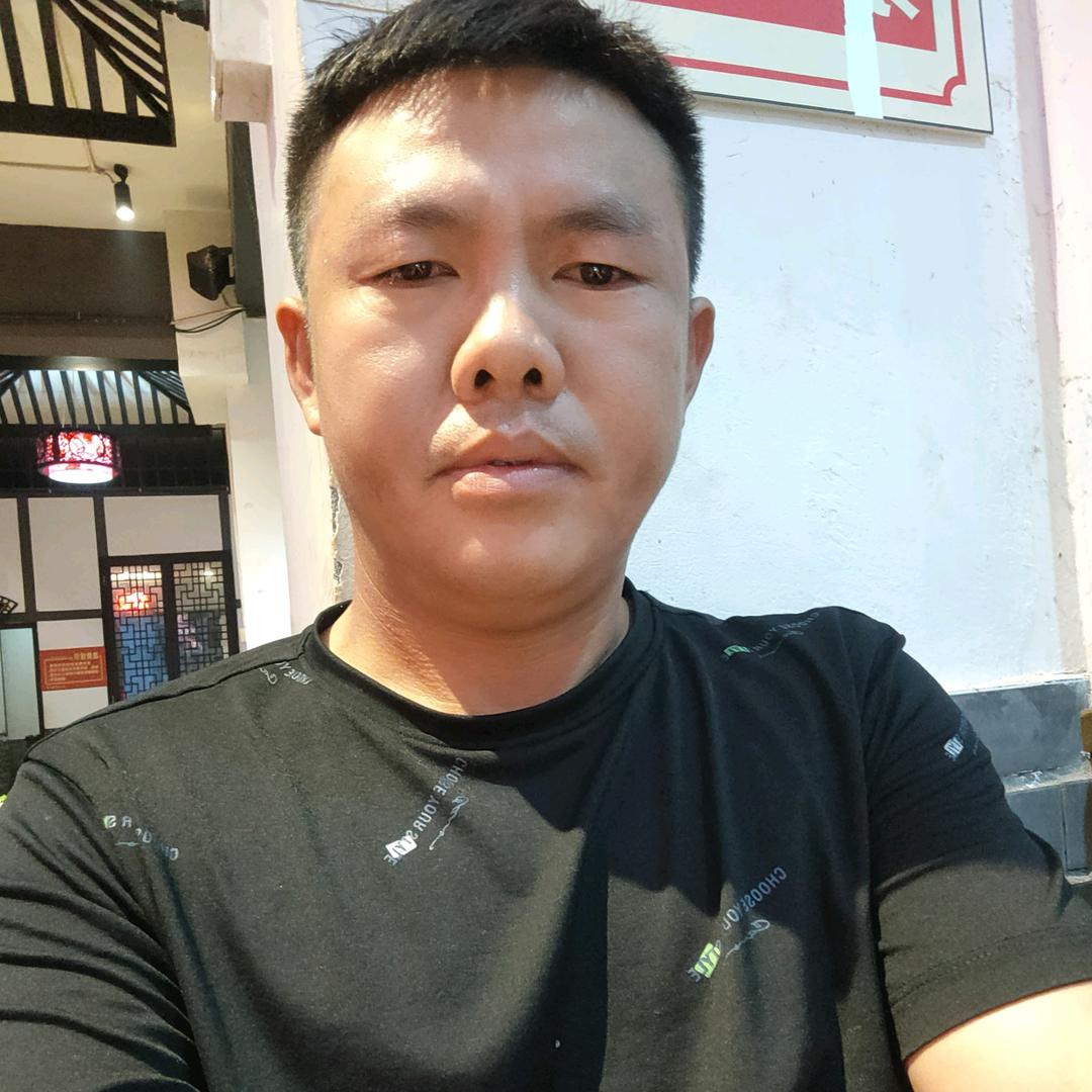 曹飞的父亲