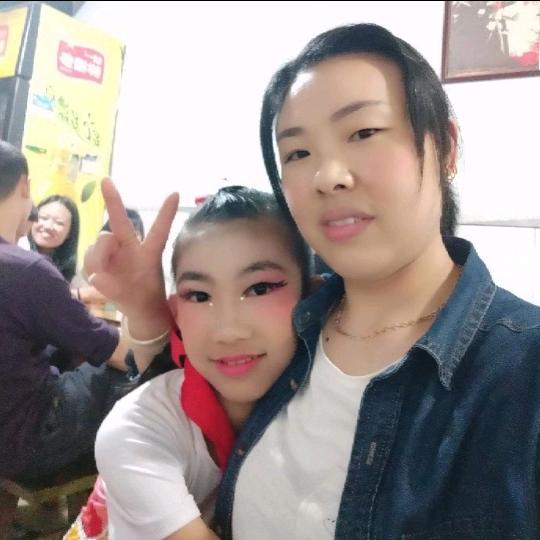 田红梅，傻女人