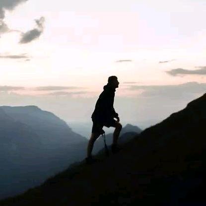 小金爆鱼之梁公子