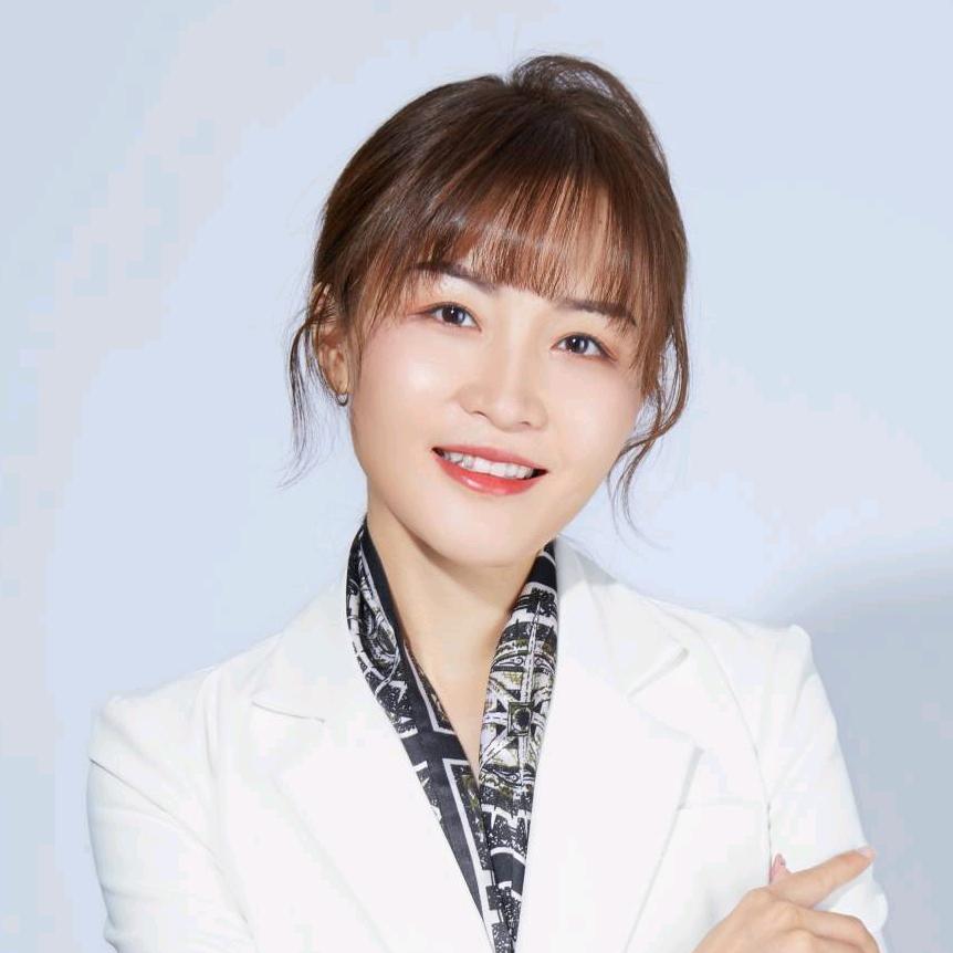 卷卷穿搭情报站